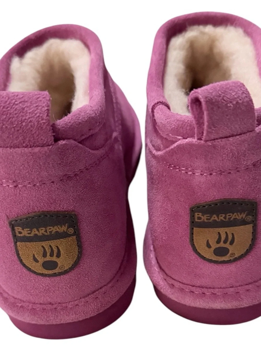 BearPaw suede look
